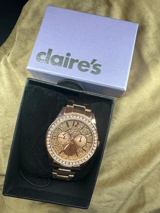 Claire's Rose Gold Crystal Accent Women's Bracelet Watch - NIB - Picture 3 of 8